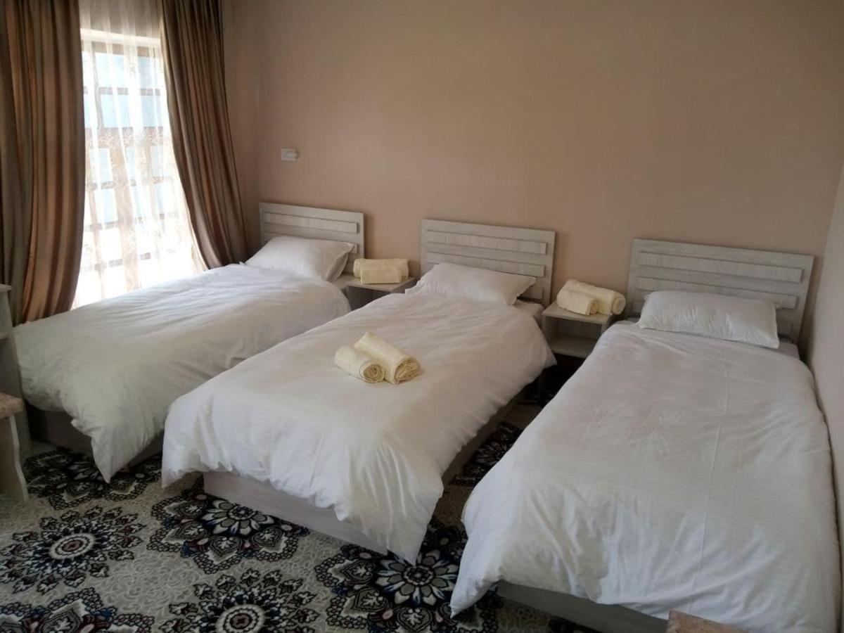 Istirohat Guest House Самарканд Екстер'єр фото